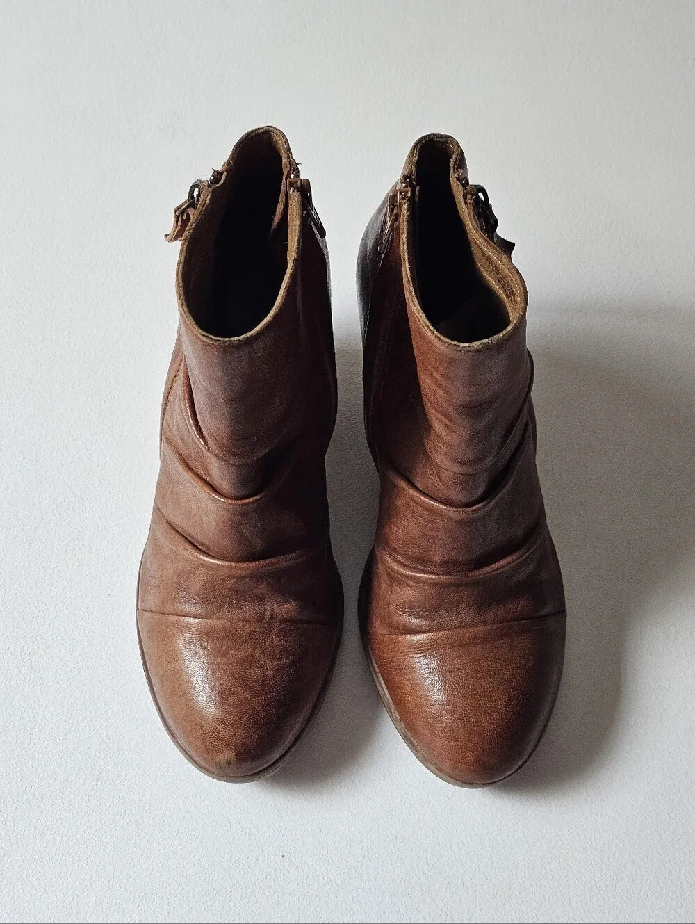 Sofft Gable Leather Ankle Boots Women's Size 7 Cognac Brown Block Heel Side Zip
